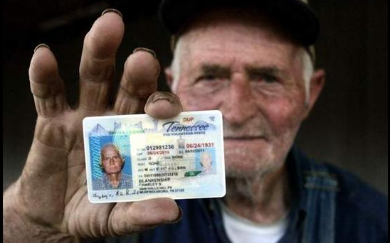 Compare car insurance and save with Policy Showdown